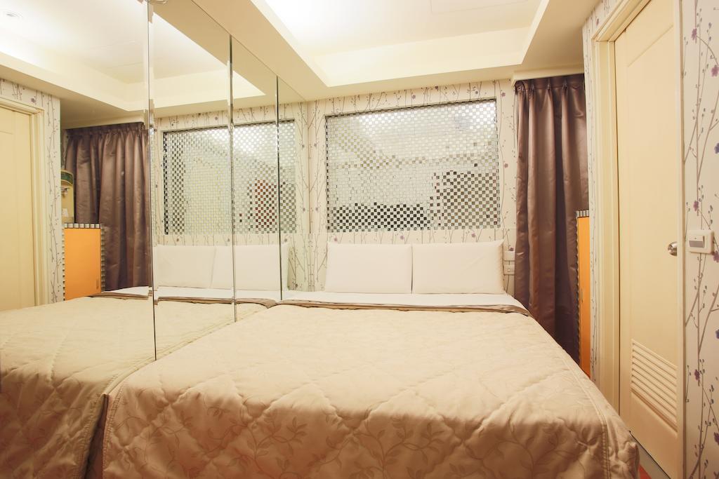 Happy Hotel Taipei Room photo